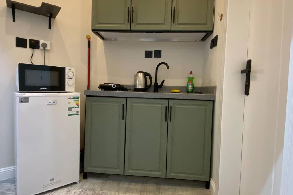 Apartment 63 Al Quds Bordo With Kitchen Riyadh